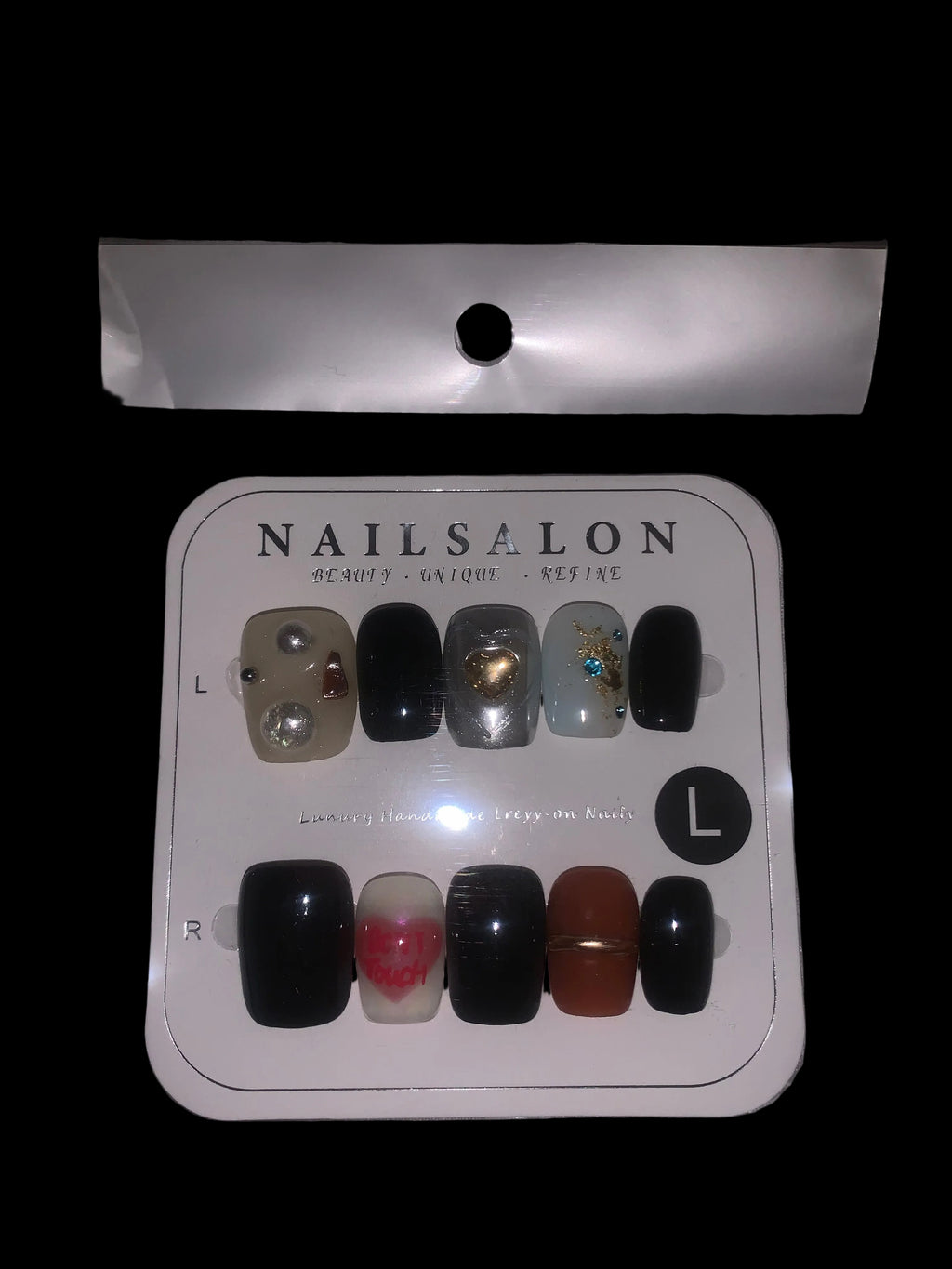Press on nails